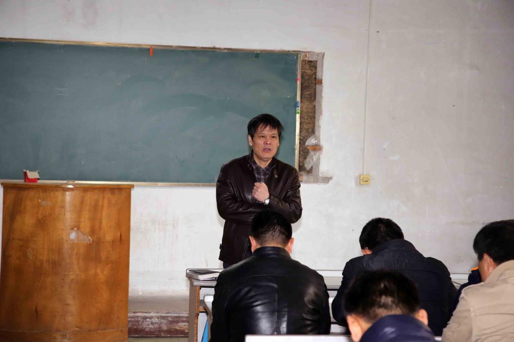 经理岳忠玉讲话