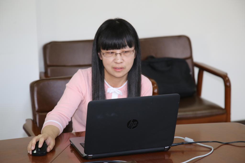 杨青汇报